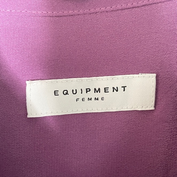 Equipment Femme 100% Silk Button Down Collared Long Sleeve Shirt Blouse - Picture 2 of 6